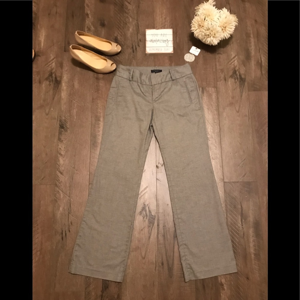 Banana Republic Martin Fit Pants. Size 8. Gray